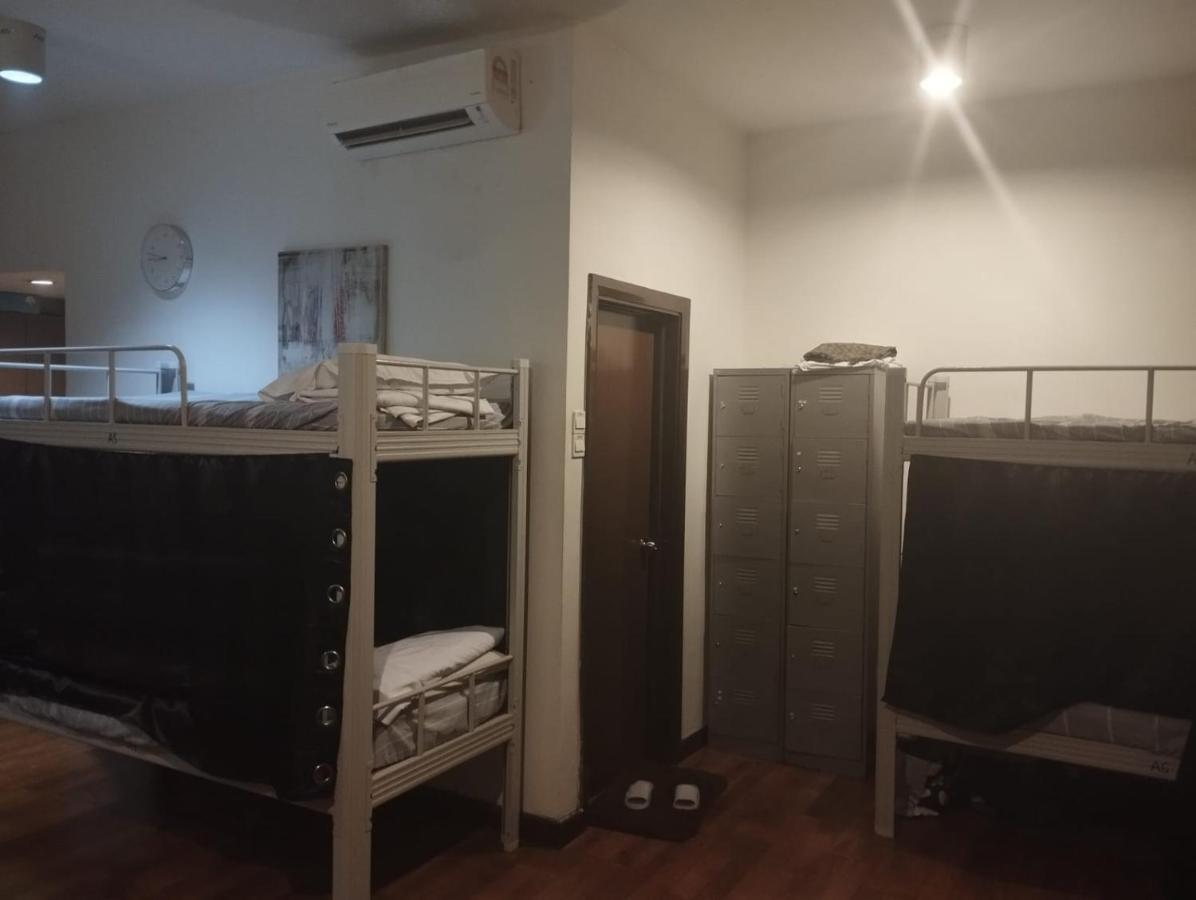 Hostel Skypool Kl Kuala Lumpur Exterior foto